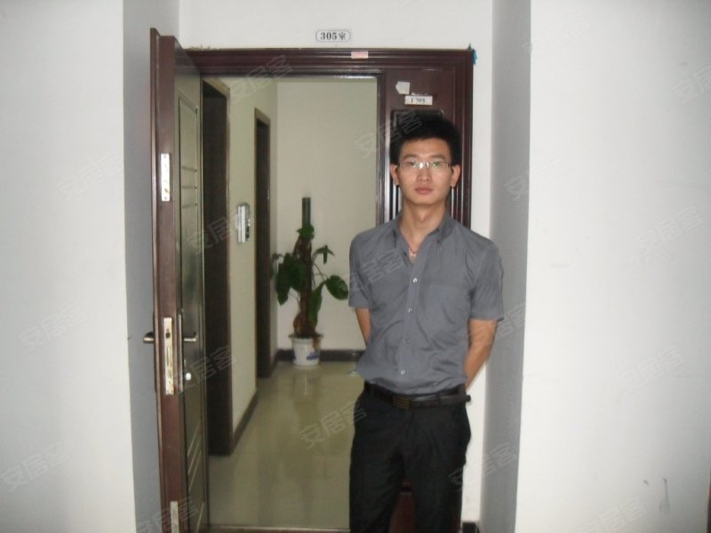 李继祥生活照+-+天地屋馆