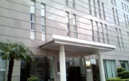 深大电话公寓,八卦岭八卦四路8号-深圳深大电