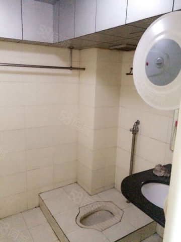 宏景名厦租房 办公装修 临湘雅附二 带办公