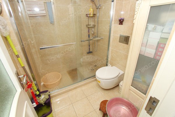 【10图】河滨围城位置复式3+1室 精装修、房