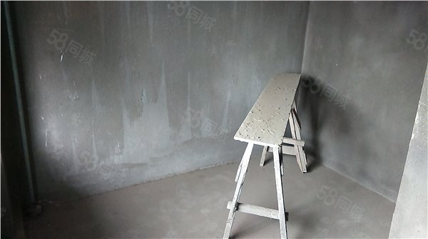 【10图】带车位:东方红街200米火车东站 便宜