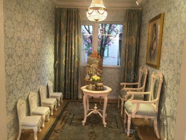 【10图】沙区凤天路 万科金色悦城 套内85 三室