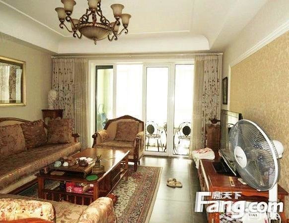 【10图】泰仑地产为您推荐153平大三居 带有