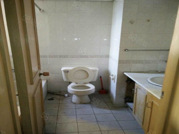 【8图】梦湖山庄公寓标准一室一厅 别墅区里免