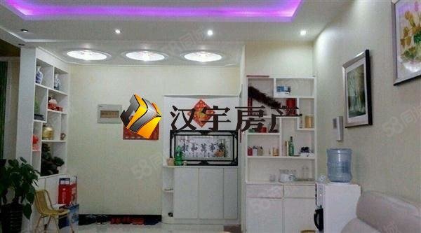 【11图】电梯洋房 一层4户 均价低 业主急售 凤