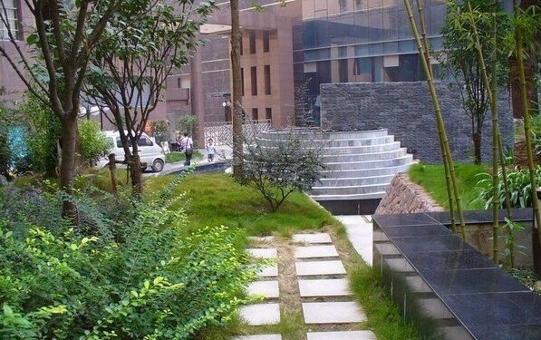 【9图】颐和丽晶 汉口银行总部旁 高管白领钟