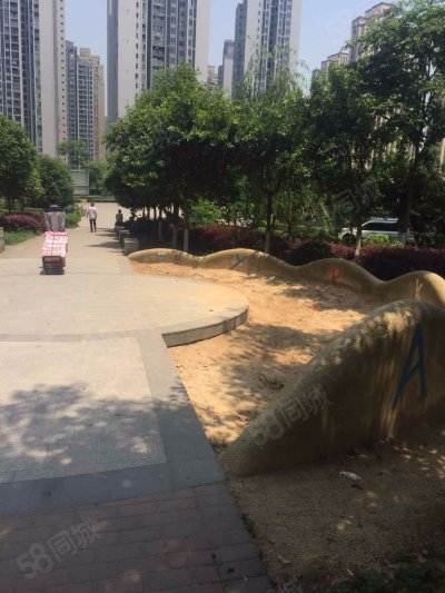 【新山村房价|新山村楼盘|新山村小区信息】