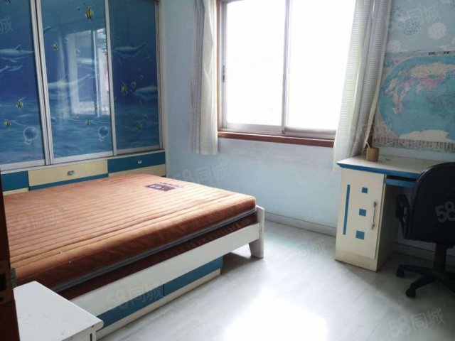 长岭市妇幼对面 安静安全 板楼电梯小高层 停车