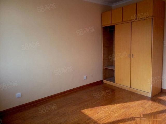 【10图】渤海湾100平大套三买一层送一层贴壁