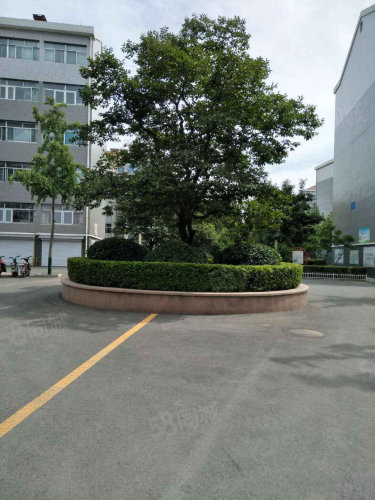 侯家豪璟名苑