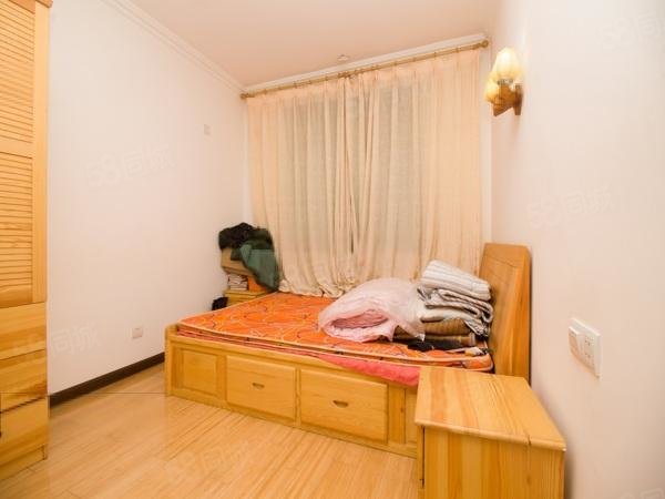 【8图】旭日上城一区 多层房屋 公摊面积较小