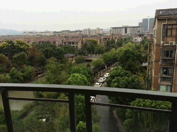 【6图】湘湖人家 3300元 2室2厅1卫 精装修,家