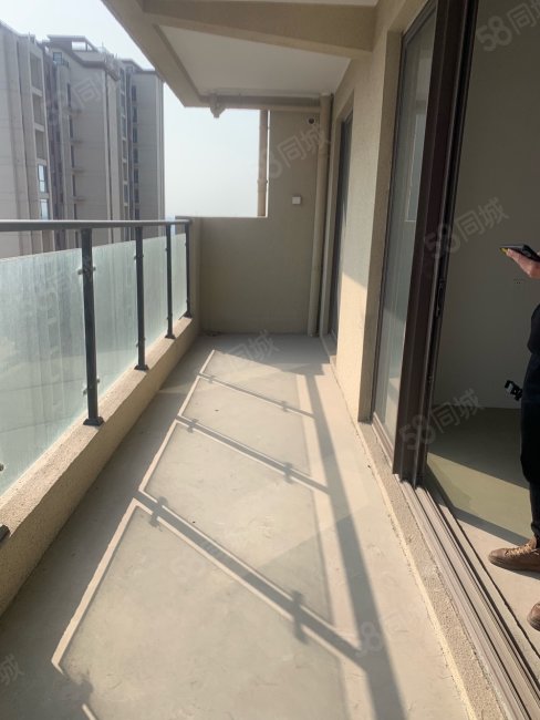 云樾兰庭12楼采光很好户型方正四房两厅两卫一梯一户