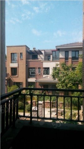 九如别墅住宅手续,沈北新区,三层小海景实用面别墅三亚小溪谷图片