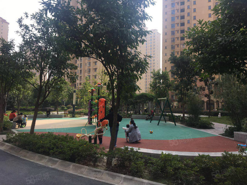 东津世纪城2区金城府