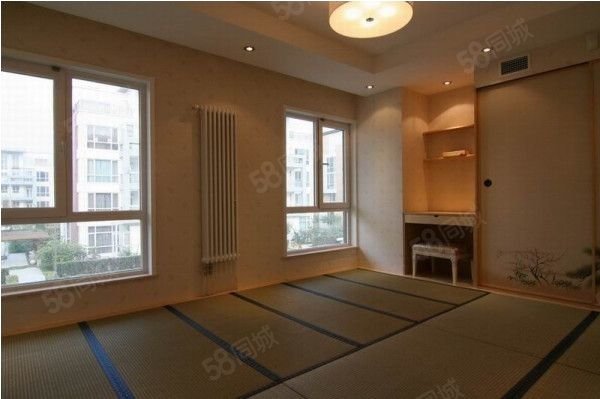 【15图】水木兰亭精装下叠 园区门口是国际幼