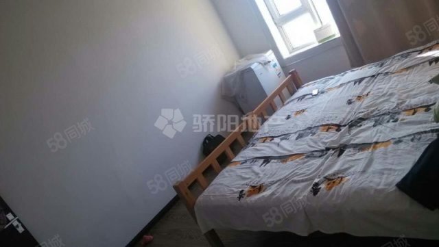 【6图】英伦名邸精装三室通透户型使用面积8