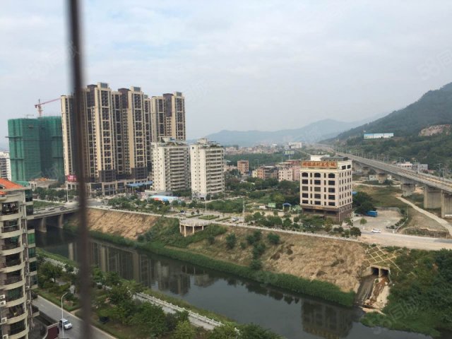 【23图】淡水左岸春天精装修2室2厅1卫77,淡