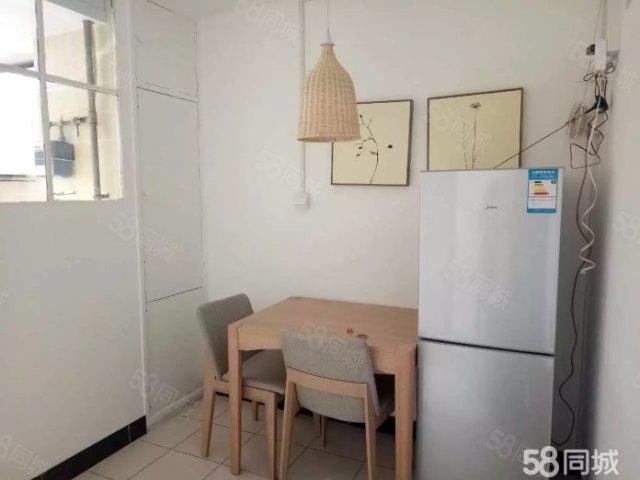 【5图】北京中医院东四地铁站张自忠路南锣鼓