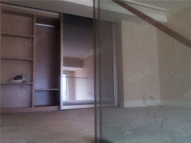 【10图】金科帕提欧 门面房精装修 可注册公司