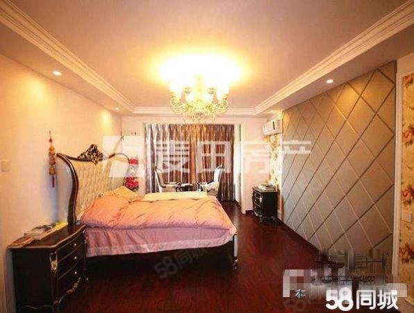 槐安路沿线 精装5室 跃层 带50平米健身房 南北