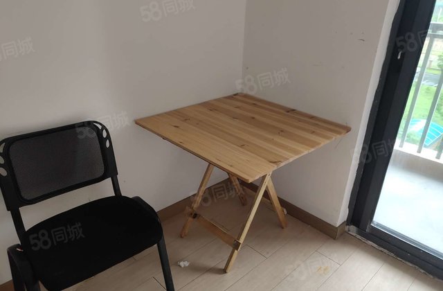 0㎡南北中层(共8层 珊瑚小区