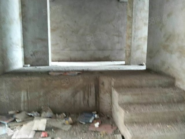 遵义逸居地产经纪有限公司|南部新区龙坑黎青