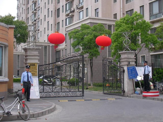 【8图】小寨汉唐书城楼上250平米好房急租仅