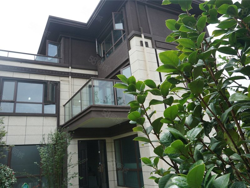 直降120万!绿地健康城 合院别墅 一线观滇100平花园