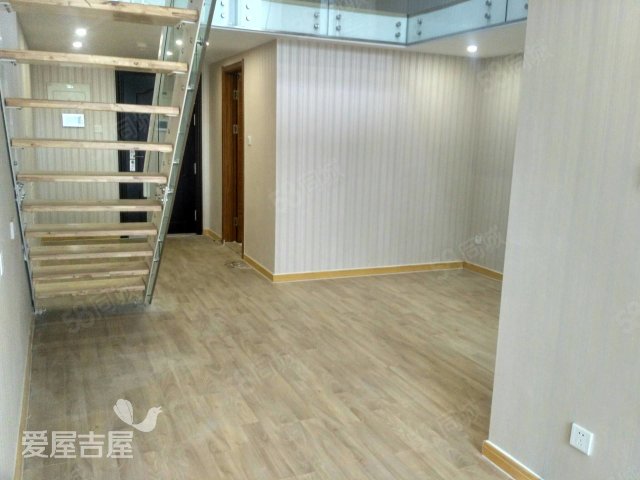 【9图】大兴马驹桥 地铁房,多路公交车,荣京东