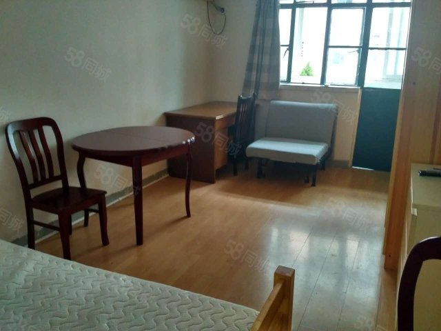 【5图】真实照片,真实房源,房东在外地我有钥