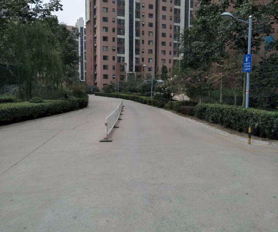 【果岭湾, 果岭湾小区详情,房价走势,房源,业主论坛】