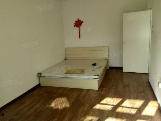 【8图】炮厂小区 好房出租,干净整洁,随时入住