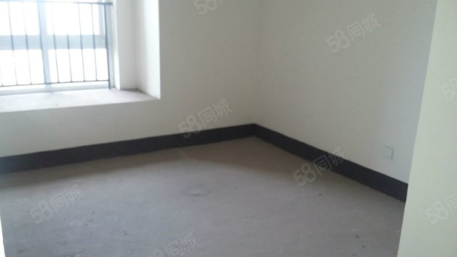 【13图】大渡口区双山育才小学旁 清水三房出