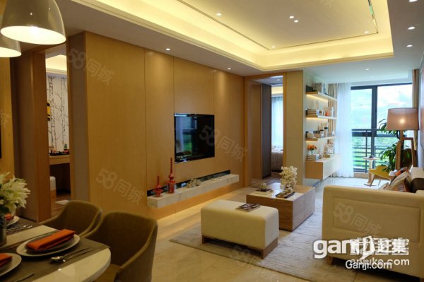 【14图】重庆万达城、新盘在售、4条轻轨线路