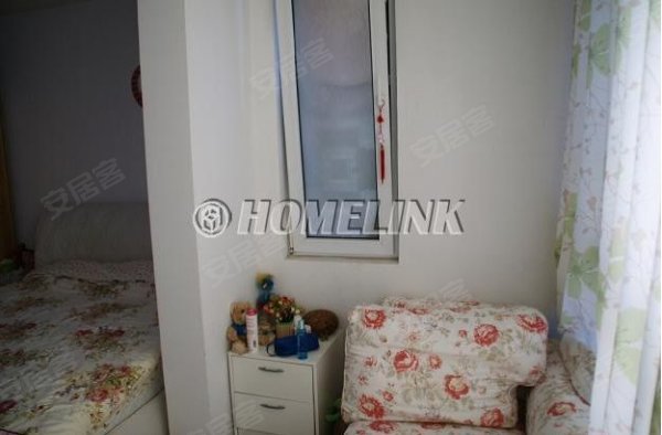 时尚小镇二手房 600x600.jpg