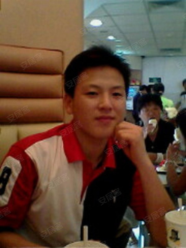 王小华生活照 - 我爱我家 我爱我家万泉河店3组