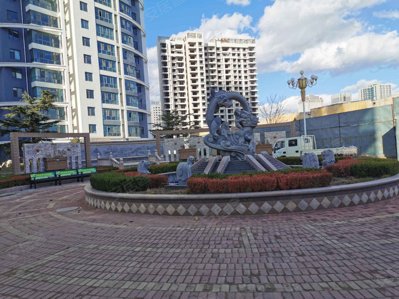 龙都丽景小区