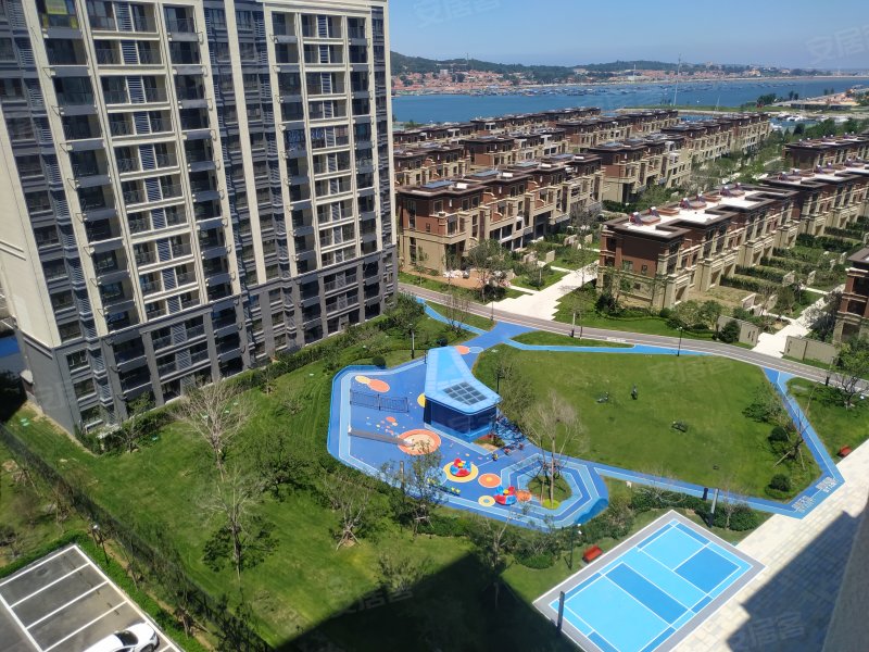 龙湖葡醍海湾(商住楼)