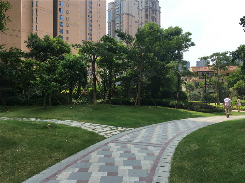 百信御江帝景一期(别墅),池峰路1号-泉州百信御江帝景