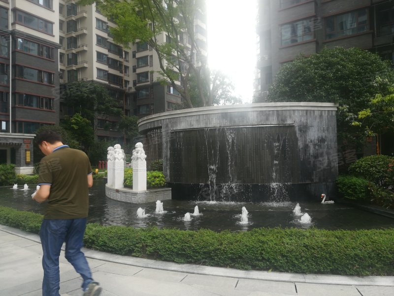 阳光1519临江邸