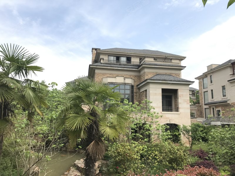 龙湾国际社区别墅