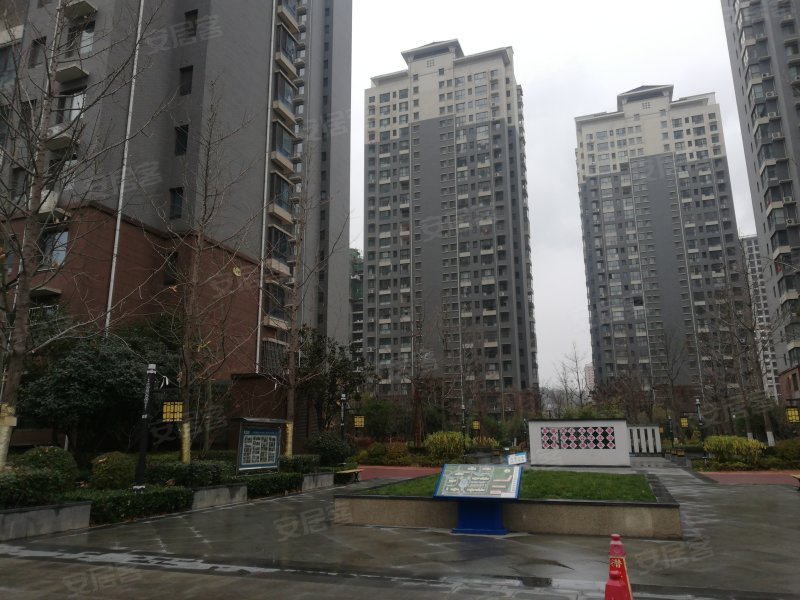 龙廷山水三期,石鼓西路,近滨河大道-宝鸡龙廷山水三期二手房,租房