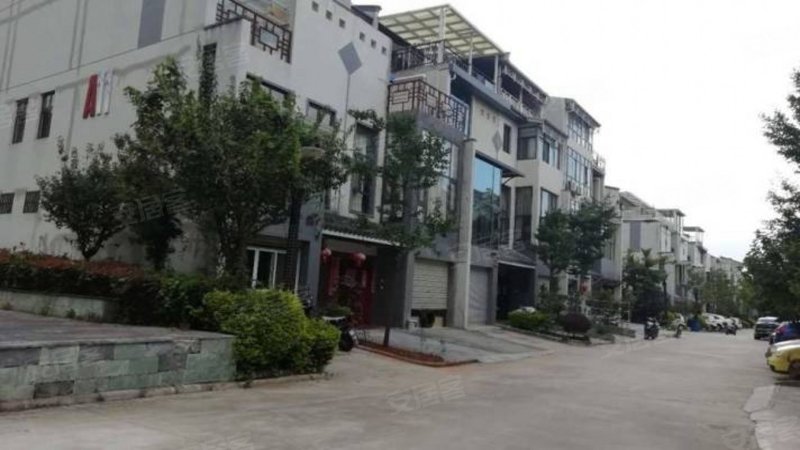 易乐上苑润苑,龙泉路63号-保山易乐上苑润苑二手房