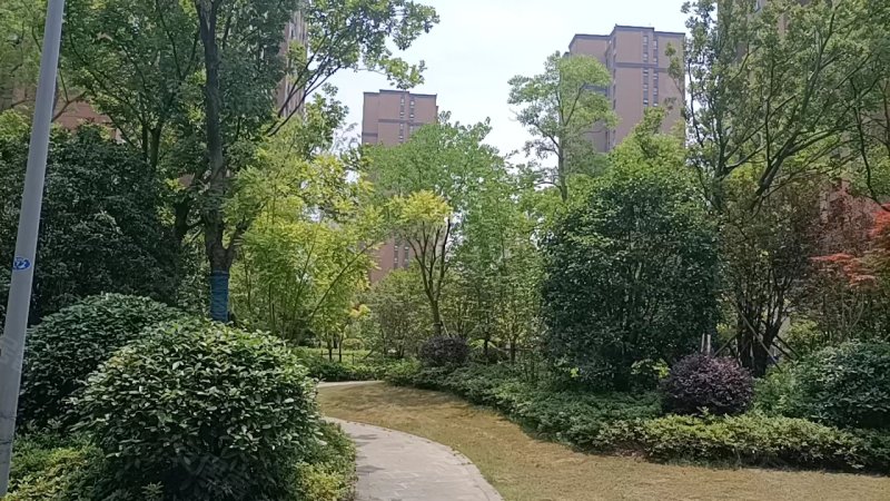 绿都万和城阳湖郡