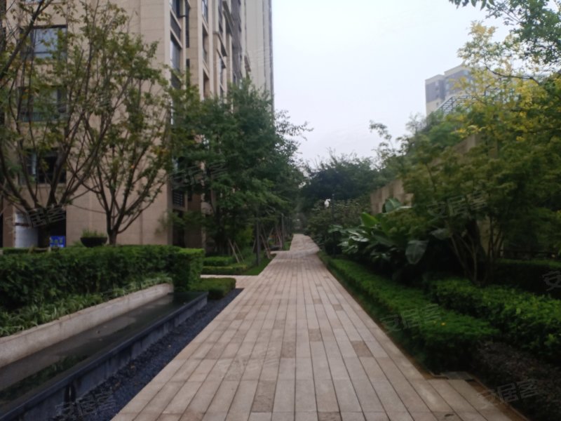东原嘉阅湾阅江山