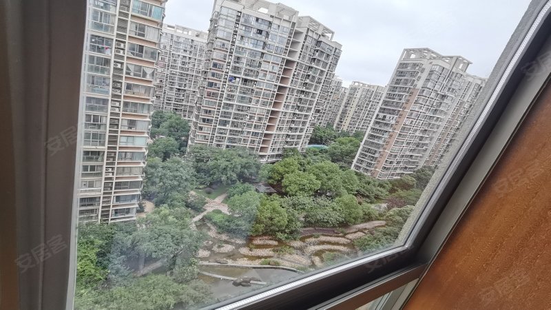东方天郡(西区)
