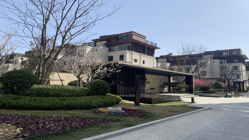 青特金地汇豪观邸
