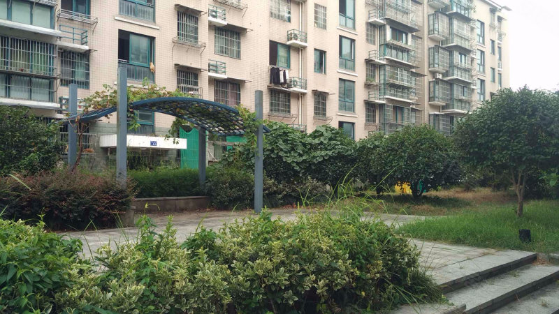 白马湖小区凤凰苑(南区),一号路,近江虹路-运城白马湖