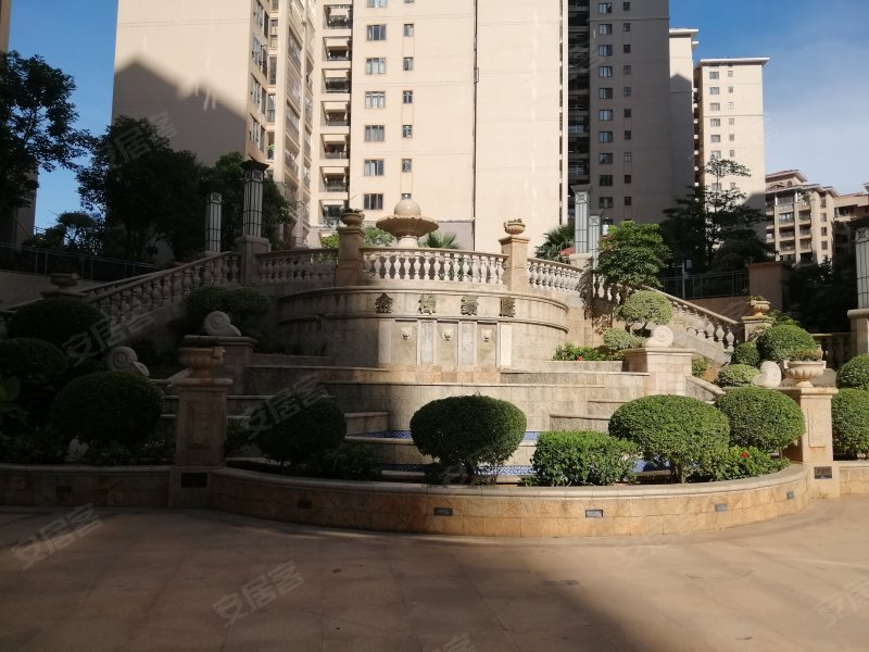 樟树湾半岛首府二期